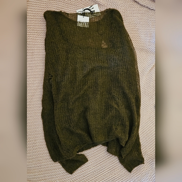 WOOL & ALPACA BLEND KNIT SWEATER WITH RIPS By Zara - Picture 6 of 8